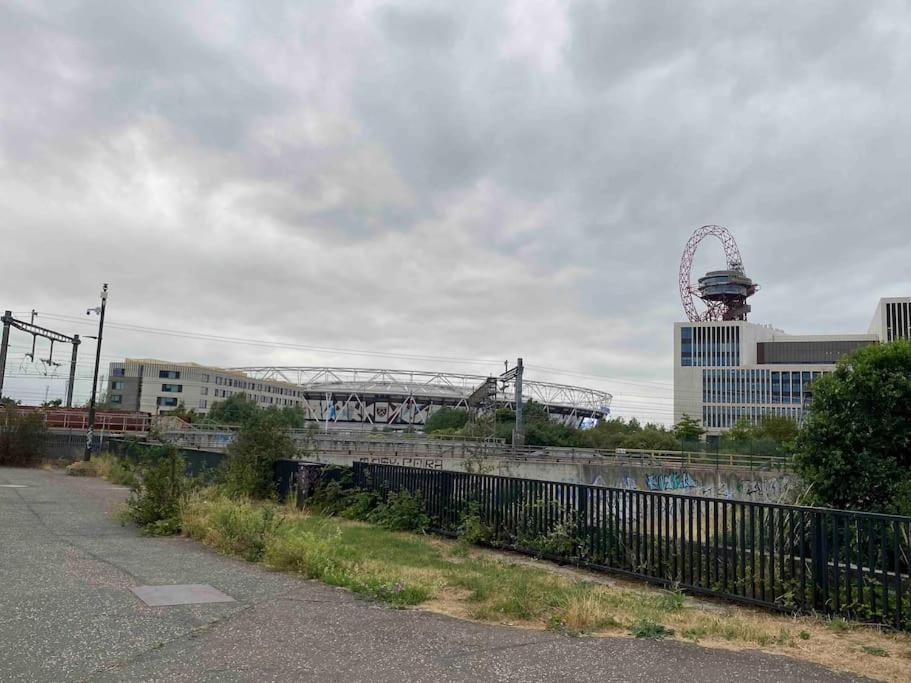 Ferienwohnung Canal-Flat Near Stratford International Station London Exterior foto